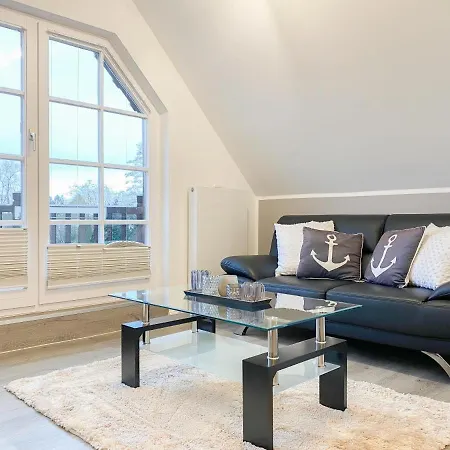 Appartement Hochwertige Ferienwohnung In Ruhiger, Strandnaher Lage Timmendorfer Strand